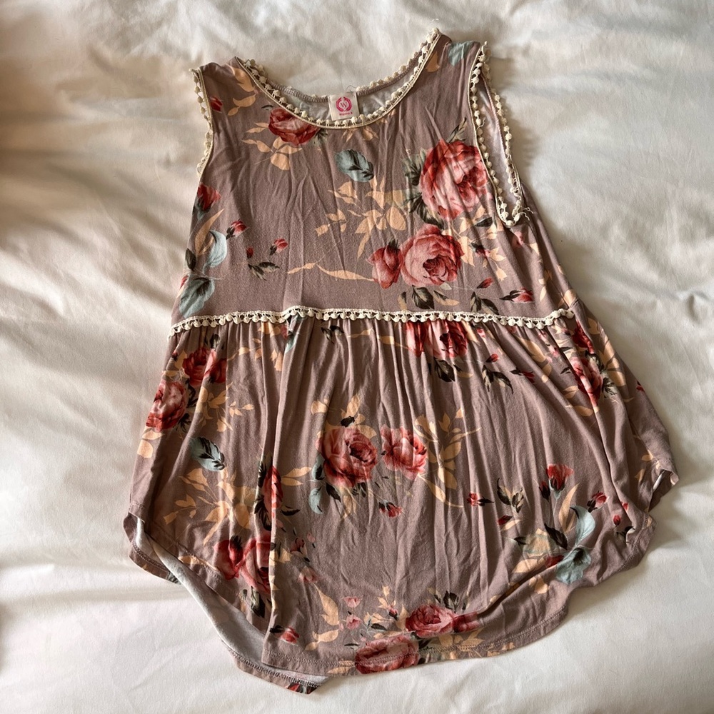 Floral peplum tank